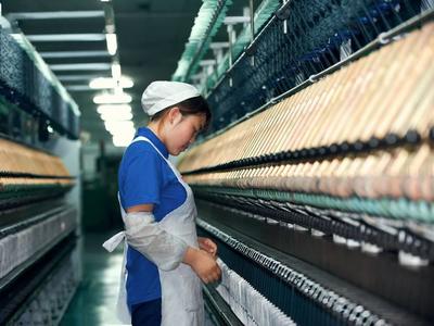 一紗一布、得來不易!五一勞動節(jié):向紡織人致敬!